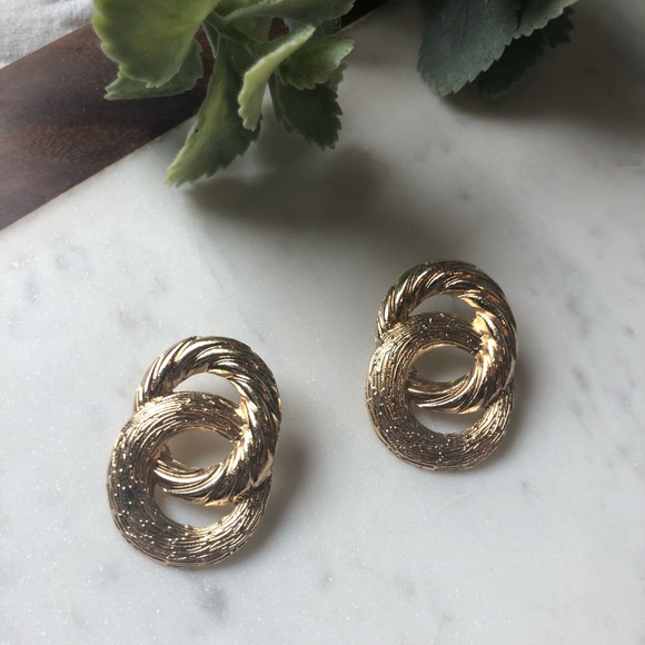 Jewelry - The Eileen - Retro Textured Statement Earrings